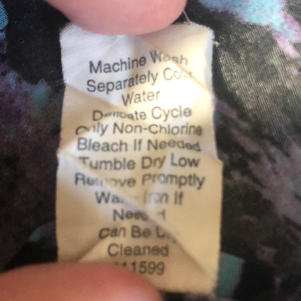 Cabi Semi Semi-Opaque Python Hidden Button Blouse… - image 6